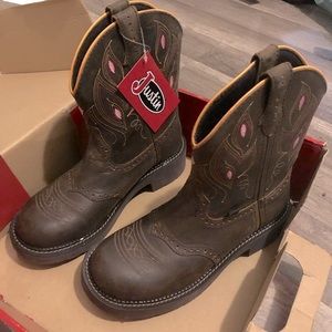 || SOLD Cowgirl Boots